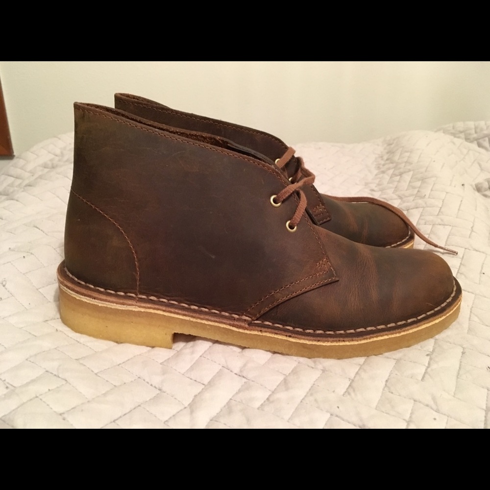 New Clark’s Desert Boots Women’s Sz 9